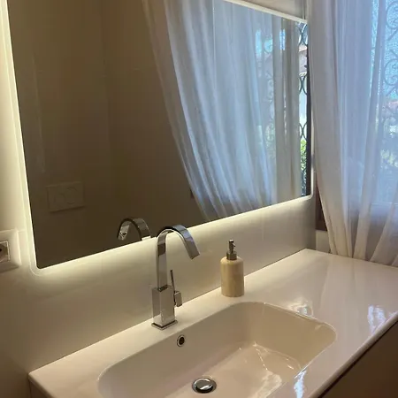 Apartament Nina , Lido Di , Lucca *
